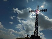 49 L'imponente croce del Pizzo Formico